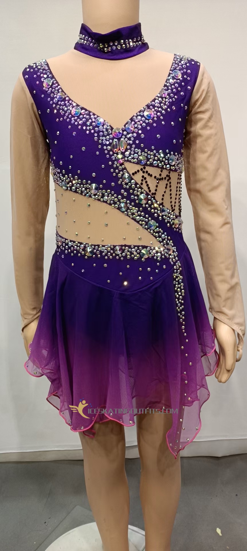 adult used ice skating dress B215