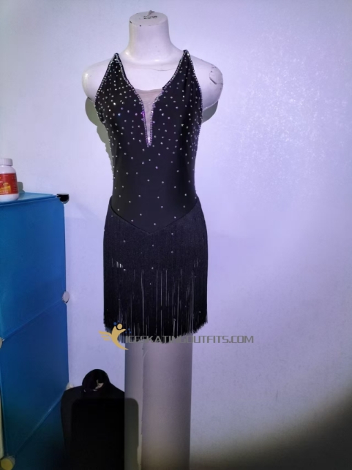 black tassels figure skating outfits sleeveless competition dress for figure skating custom beaded A110