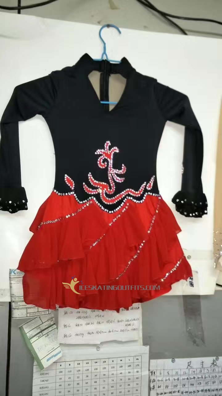 girls best figure skating leggings B83