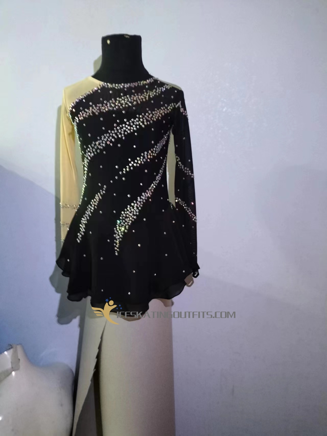 mondor skating pants for kids B357