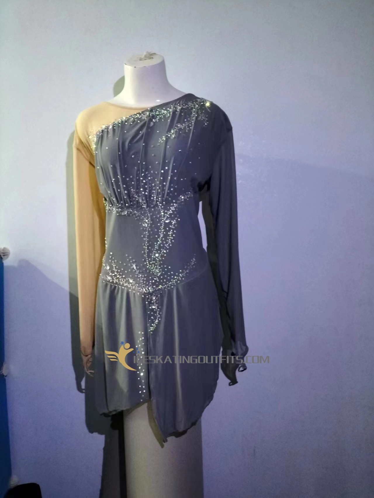 padded skating pants B286