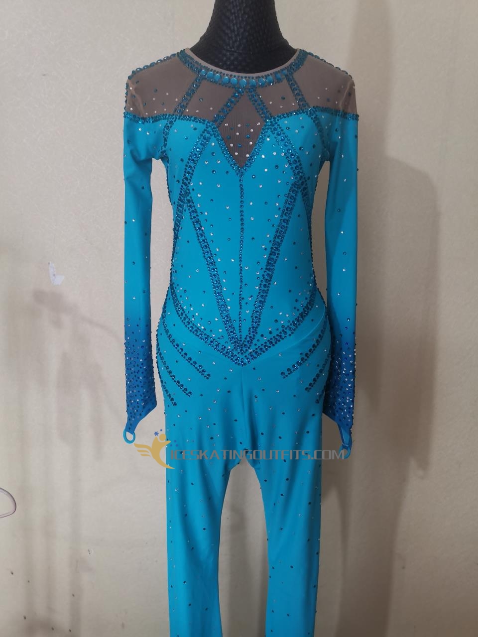 women ice skating jacket B225