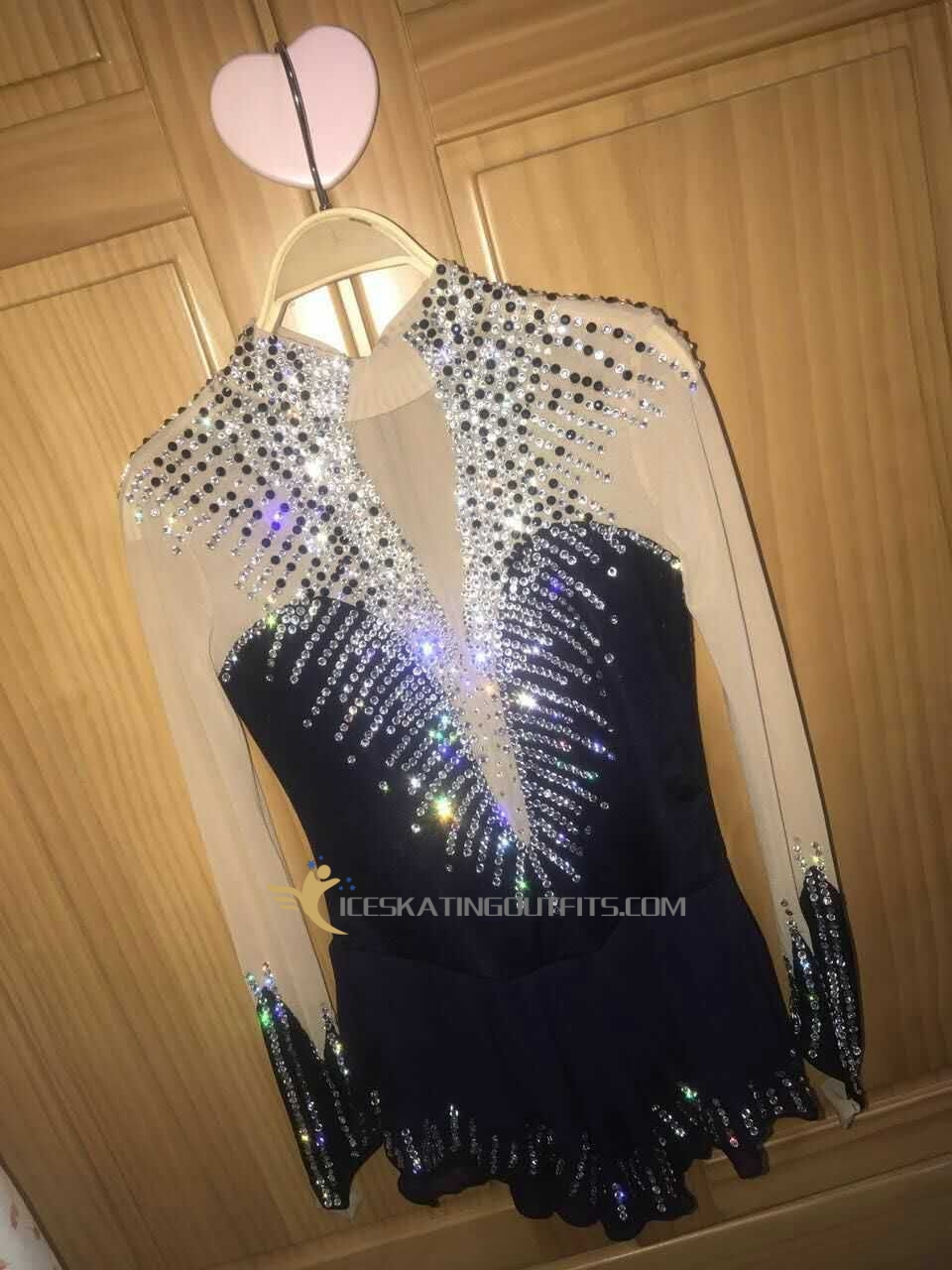 women rapunzel skating dress B90